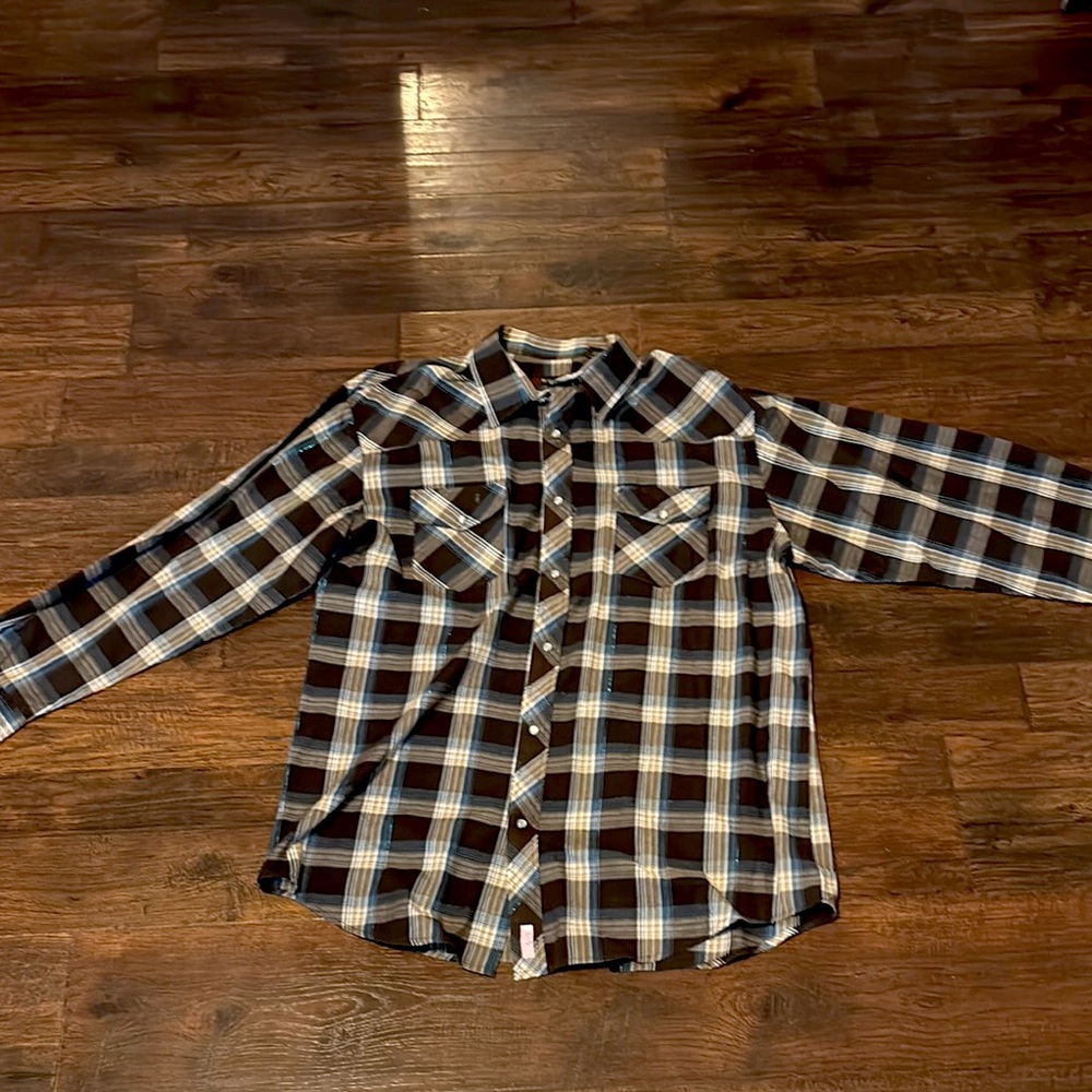 Plaid Button-Up Shirt